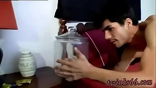 Gay men pissing underwear xxx Devin Loves To Succeed in Wet!